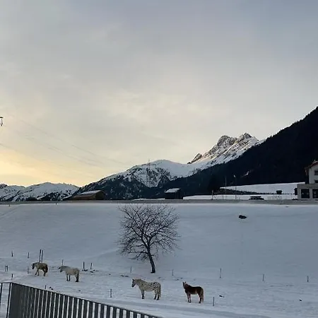 Arlberg Mountain Resort Pettneu am Arlberg Exterior photo